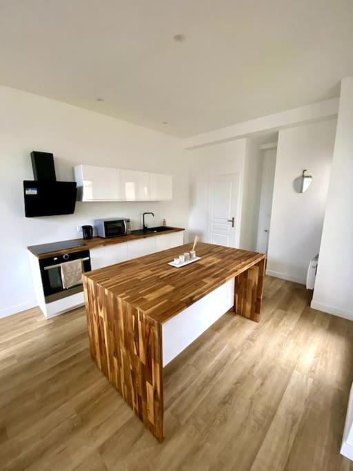 Elegante Echoppe Proche Du Centre Villa Talence Luaran gambar